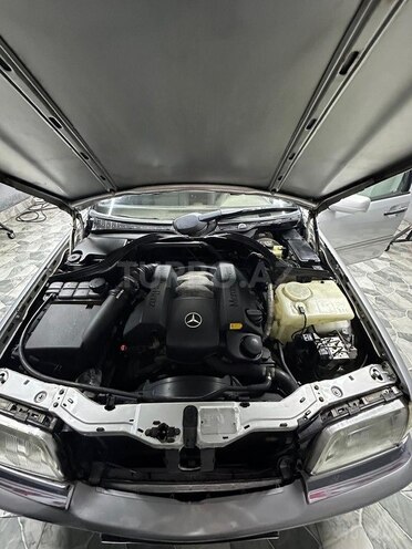 Mercedes C 240 1999, 213,000 km - 2.4 l - Bakı