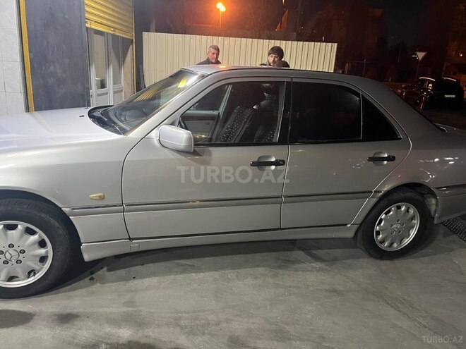 Mercedes C 180 1998, 350,000 km - 1.8 l - Bakı