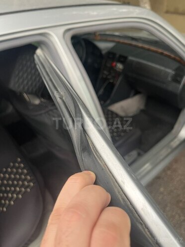 Mercedes C 180 1998, 350,000 km - 1.8 l - Bakı