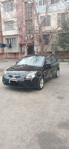 Kia Rio 2009, 246,000 km - 1.4 л - Xırdalan