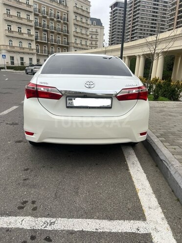 Toyota Corolla 2013, 189,000 km - 1.6 l - Bakı