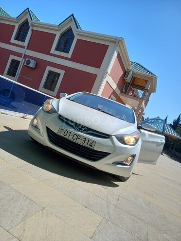 Hyundai Elantra 2015, 253,819 km - 1.8 l - Bakı