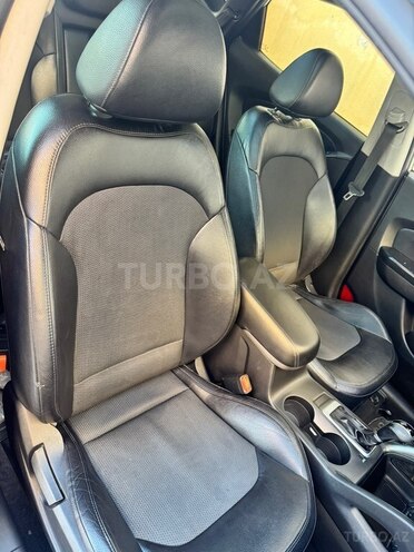 Hyundai ix35 2014, 235,000 km - 2.0 l - Bakı