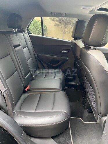 Chevrolet Trax-11