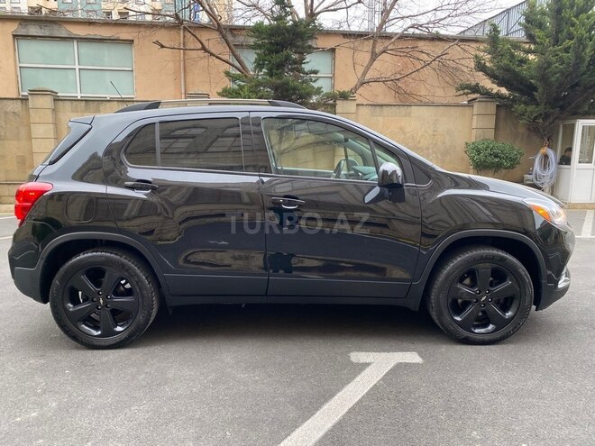 Chevrolet Trax-13
