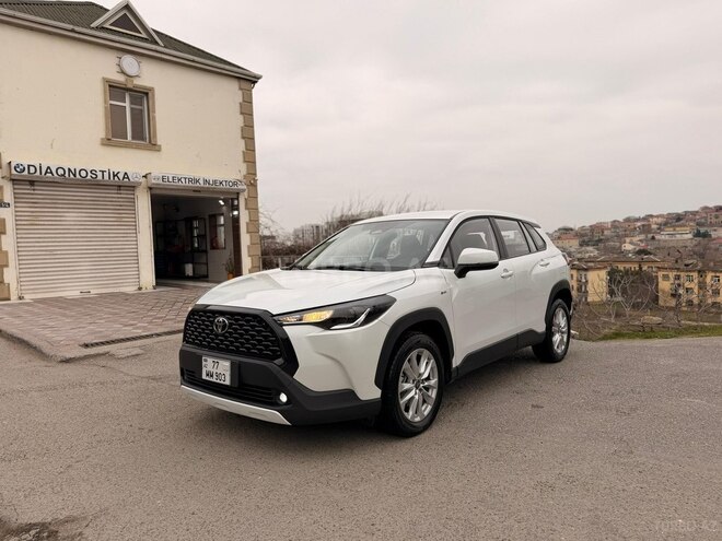 Toyota Corolla Cross 2025, 30,000 km - 2.0 l - Bakı
