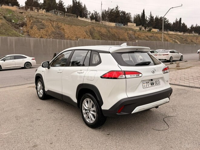 Toyota Corolla Cross 2025, 30,000 km - 2.0 l - Bakı
