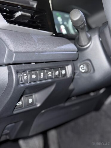 Toyota Camry 2025, 150 km - 2.5 l - Bakı