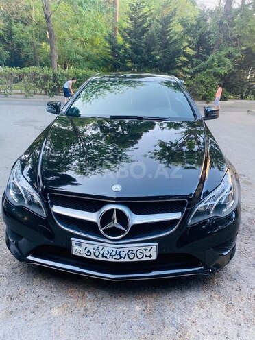 Mercedes E 200-1