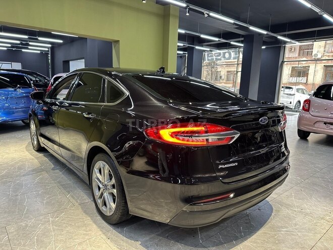 Ford Fusion (North America)-3