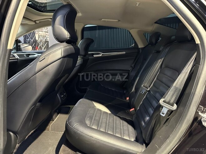 Ford Fusion (North America)-2