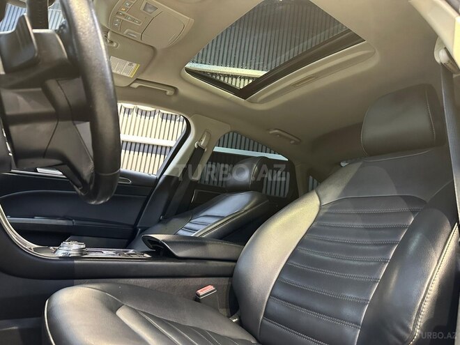 Ford Fusion (North America)-18