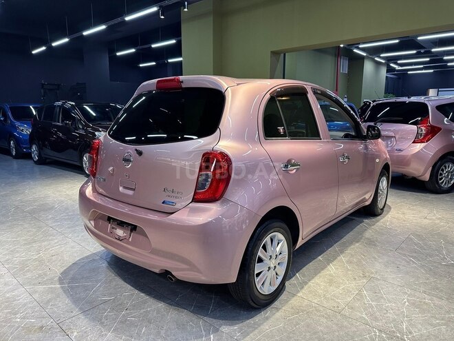 Nissan March-15