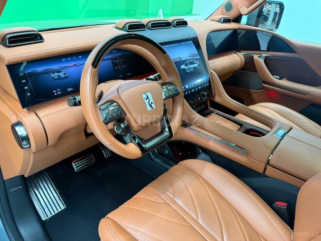 BYD Yangwang U8-8