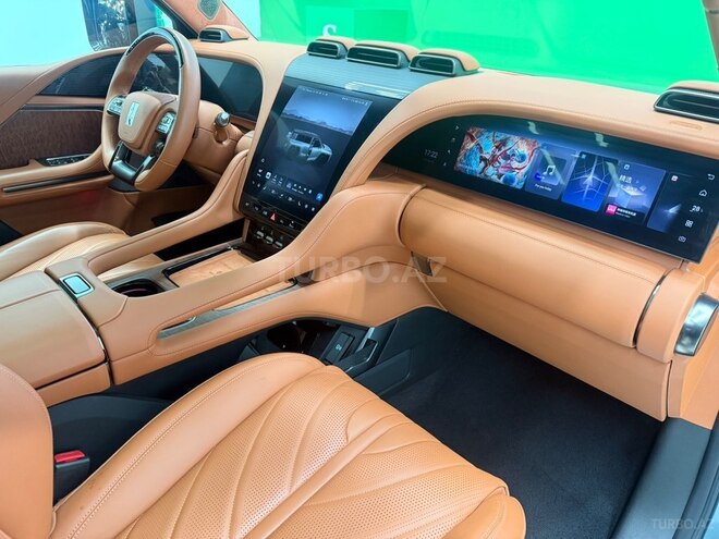 BYD Yangwang U8-11