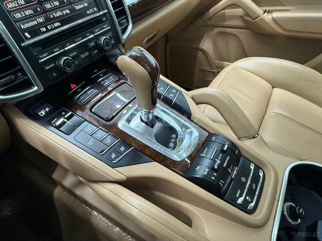 Porsche Cayenne S 2010, 35,000 km - 4.8 l - Bakı