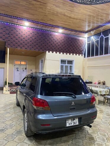 Mitsubishi Airtrek-7
