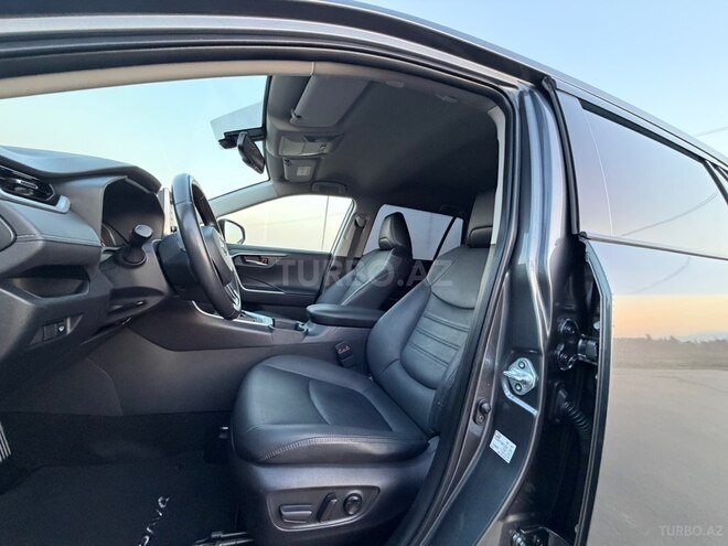 Toyota RAV4 2021, 66,700 km - 2.0 l - Bakı