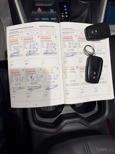 Toyota RAV4 2021, 66,700 km - 2.0 l - Bakı