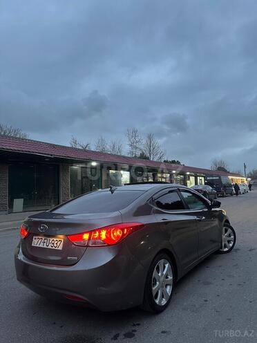 Hyundai Elantra 2013, 196,340 km - 1.8 l - Bakı