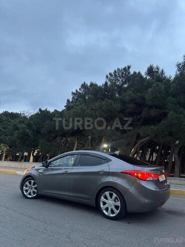 Hyundai Elantra 2013, 196,340 km - 1.8 l - Bakı
