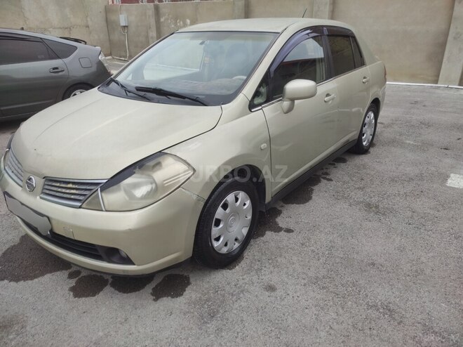 Nissan Tiida 2005, 330,000 km - 1.6 l - Bakı