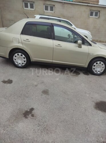 Nissan Tiida 2005, 330,000 km - 1.6 l - Bakı