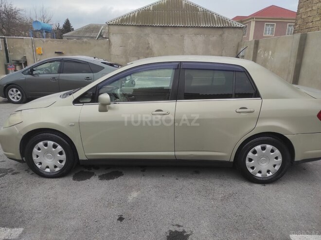 Nissan Tiida 2005, 330,000 km - 1.6 l - Bakı