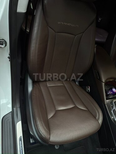 Hyundai Grandeur 2015, 212,500 km - 2.2 л - Bakı