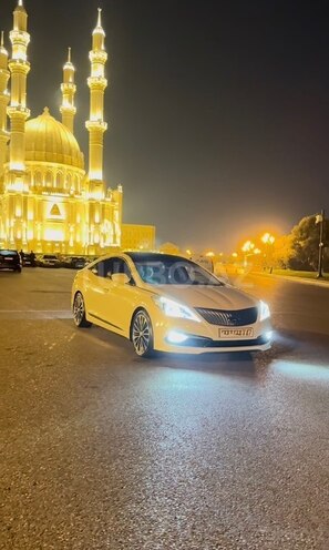 Hyundai Grandeur 2015, 212,500 km - 2.2 л - Bakı
