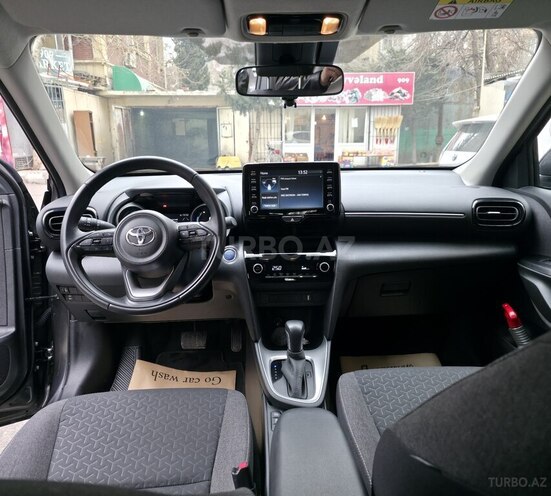 Toyota Yaris Cross 2024, 17,500 km - 1.5 l - Bakı