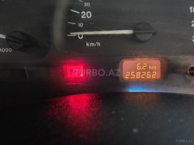 Opel Vectra-8