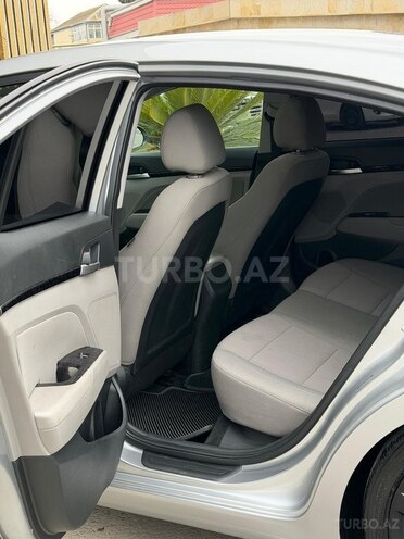 Hyundai Elantra 2020, 90,000 km - 2.0 l - Bakı