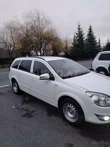 Opel Astra-2
