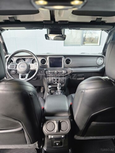 Jeep Wrangler-15