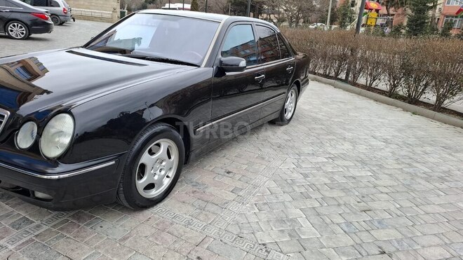 Mercedes E 270 2000, 450,000 km - 2.7 l - Bakı
