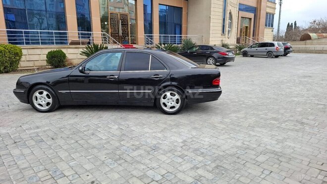 Mercedes E 270 2000, 450,000 km - 2.7 l - Bakı