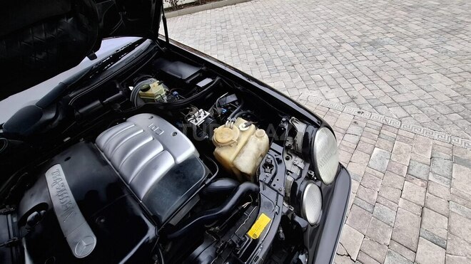 Mercedes E 270 2000, 450,000 km - 2.7 l - Bakı
