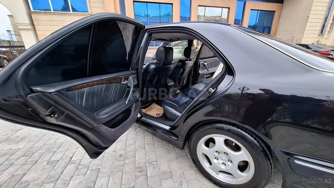 Mercedes E 270 2000, 450,000 km - 2.7 l - Bakı