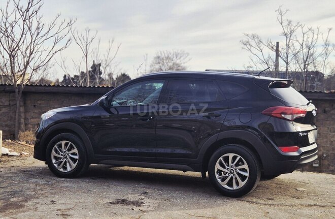 Hyundai Tucson 2015, 185,000 km - 2.0 l - Bakı