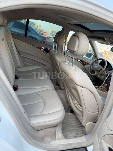 Mercedes E 350 2006, 205,500 km - 3.5 l - Bakı