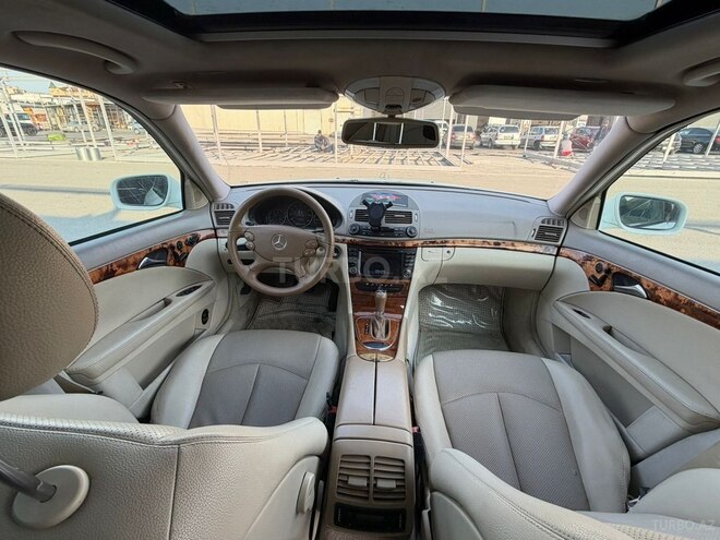Mercedes E 350 2006, 205,500 km - 3.5 l - Bakı