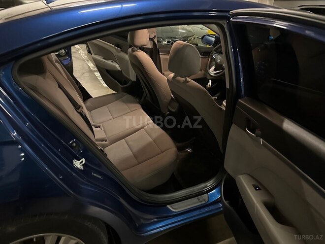 Hyundai Elantra 2020, 165,000 km - 2.0 l - Bakı