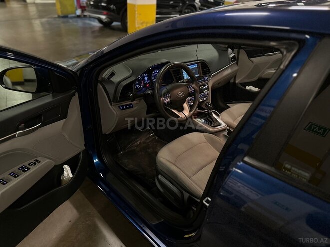 Hyundai Elantra 2020, 165,000 km - 2.0 l - Bakı