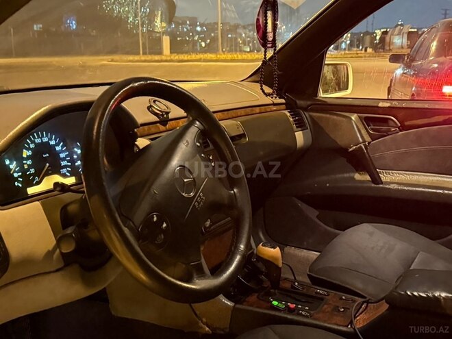 Mercedes E 300 1996, 258,000 km - 3.0 l - Bakı