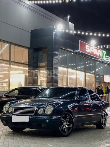 Mercedes E 230 1996, 540,000 km - 2.3 l - Bakı