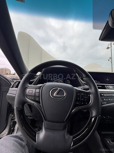 Lexus ES 300h 2020, 90,000 km - 2.5 л - Bakı