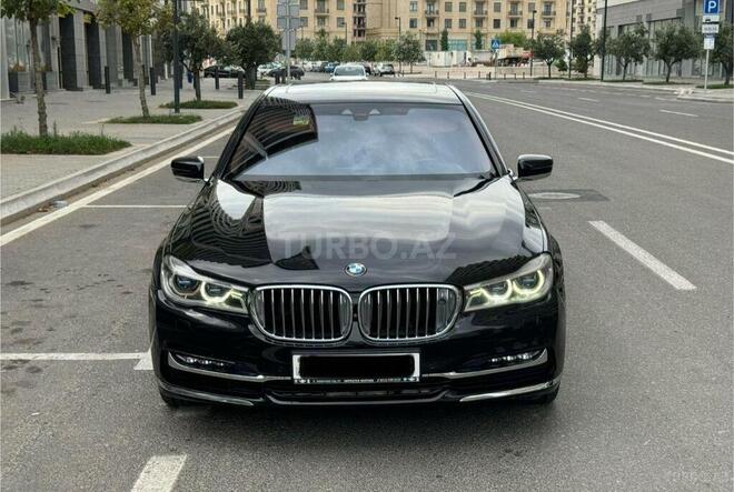 BMW 750 2016, 165,000 km - 4.4 l - Bakı