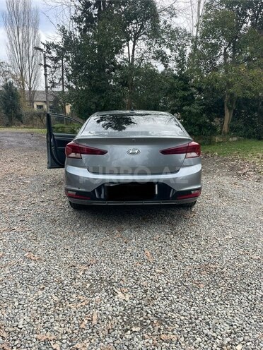 Hyundai Elantra 2018, 84,000 km - 2.0 л - Lənkəran