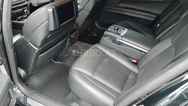 BMW 750 2010, 236,100 km - 4.4 l - Bakı